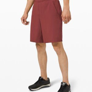 NWT Lululemon Pace Breaker Short 9” lined size L